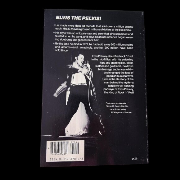 Vintage Elvis Collectibles: Cookbook, VHS, Book & Magazine King of Rock n Roll - Picture 15 of 16
